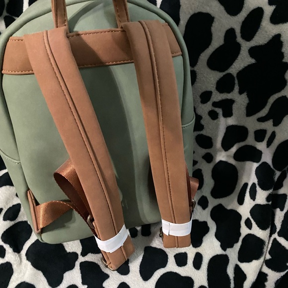 Star Wars Ewok loungefly backpack - Picture 2 of 5